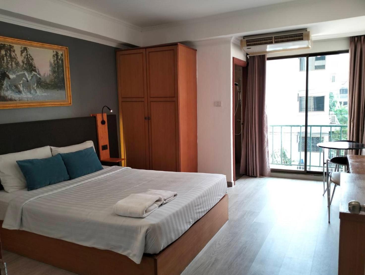 Shagwell Mansions Ξενοδοχείο Pattaya Δωμάτιο φωτογραφία